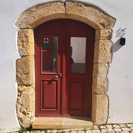 Apartamento Casinha Antiga Historical Townhouse